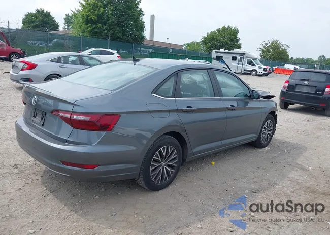 3VWC57BU6MM049131: 42594828