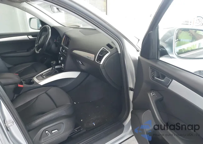 WA1C2AFP3HA058377: 42594884