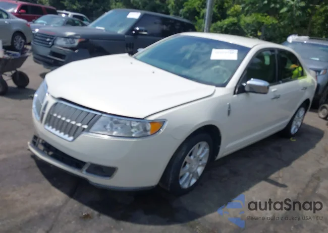 3LNHL2GC1CR814101: 42594990