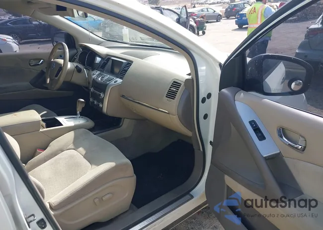 JN8AZ1MU8CW105310: 42594335