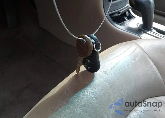 2C3HE66G74H686152: 42594339