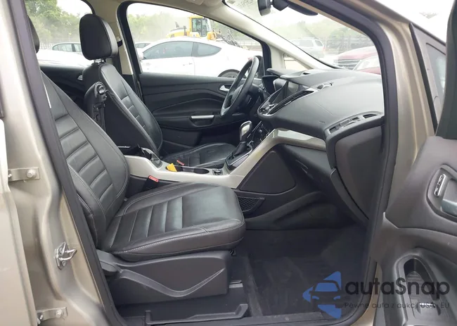 1FADP5BU8FL102637: 42595631