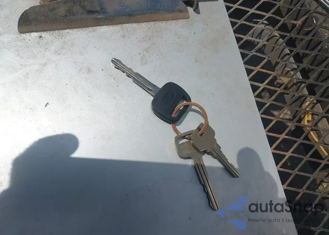 2T1BR32E44C193435: 42595645