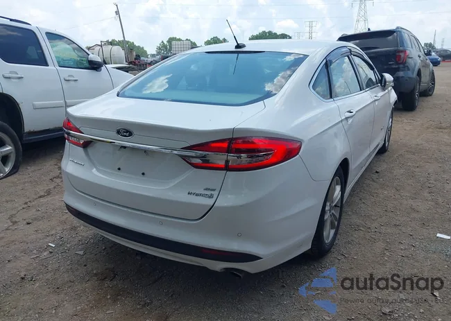 3FA6P0LU5JR140265: 42595740