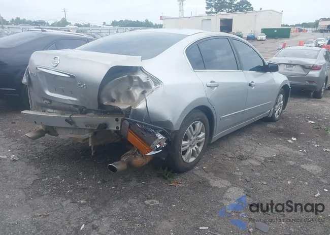 1N4AL2AP5AN550257: 42595769