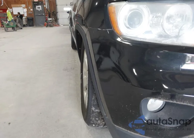 1C4RJFCT5CC185517: 42595835