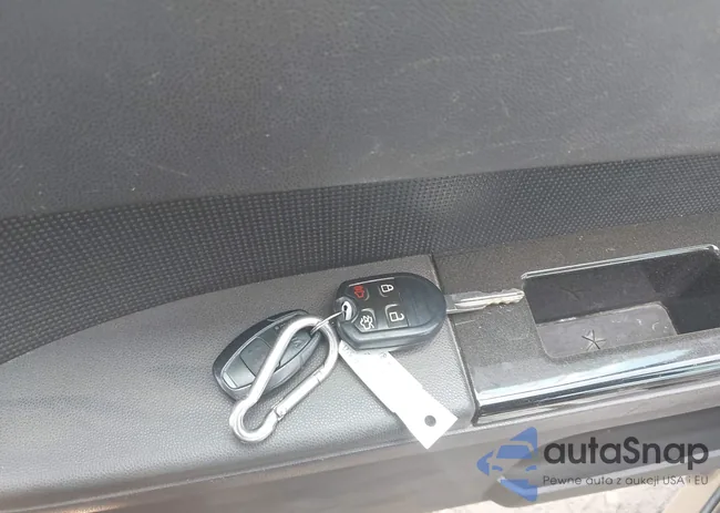 1FMCU0E77CKA88797: 42595968