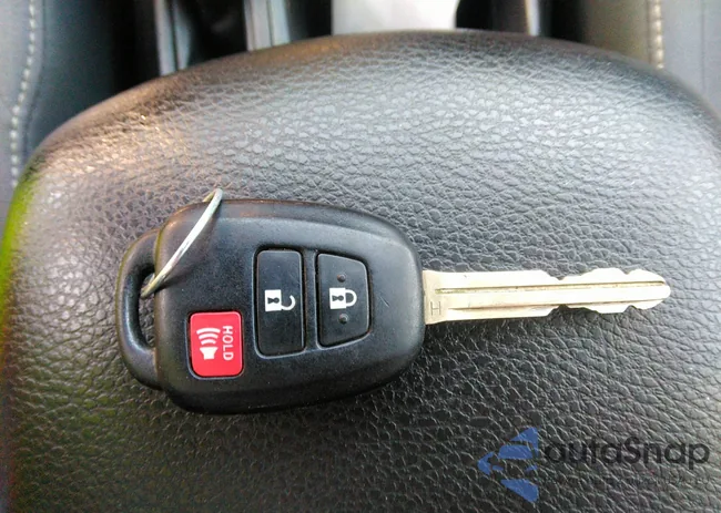 2T3RFREV7DW113914: 42596027