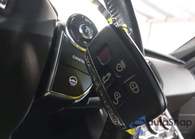 SALWR2EF6GA583406: 42596470