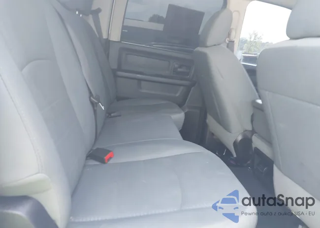 3C6UR5CL3GG167346: 42596553