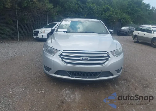 1FAHP2F82FG171460: 42596597