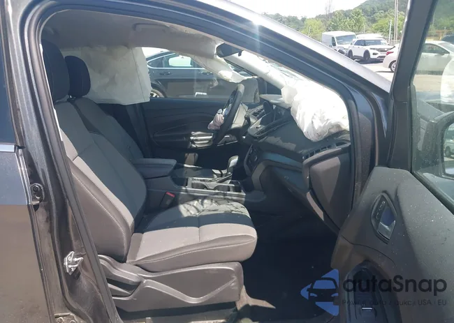 1FMCU0GD9KUB88485: 42596661