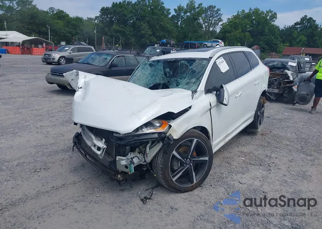 YV4902RSXF2665313: 42596688