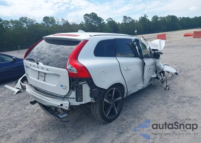 YV4902RSXF2665313: 42596688