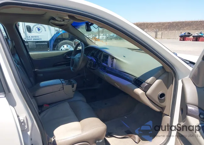 1G4HR54K83U280082: 42596701