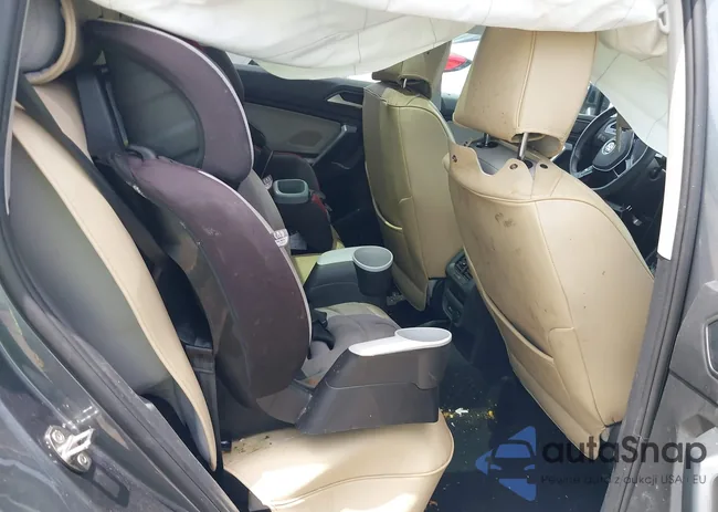 3VV2B7AX5MM020255: 42596889