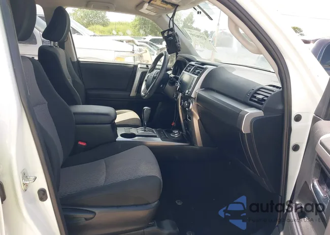 JTEMU5JR0P6128872: 42596185