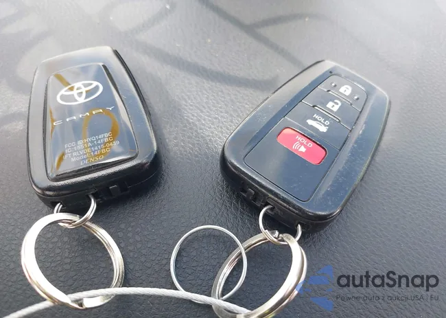 4T1B11HK0JU630799: 42596259