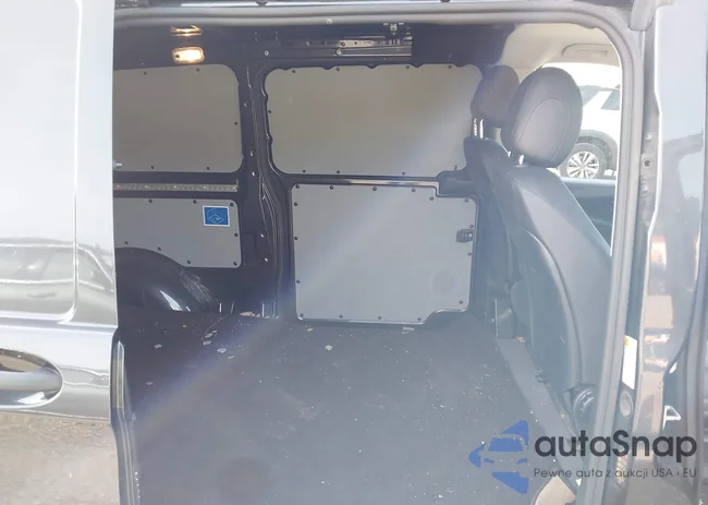 W1YV0CEY2M3913283: 42596286