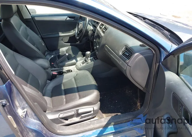 3VWDB7AJ2HM289741: 42596361