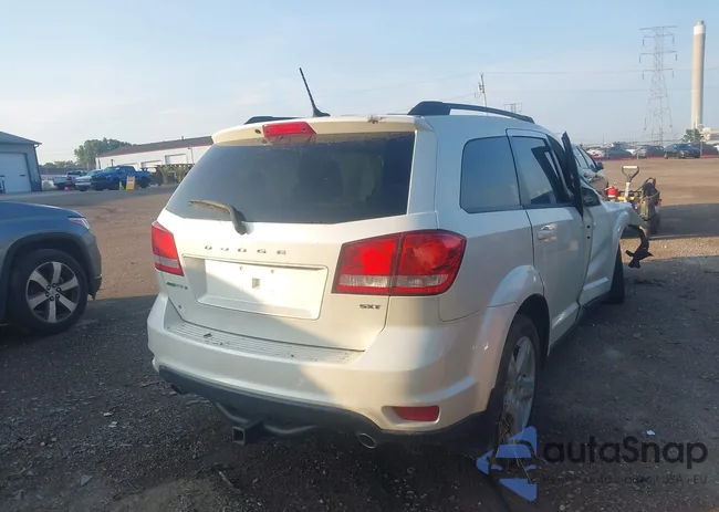 3C4PDCBG9CT372992: 42597527