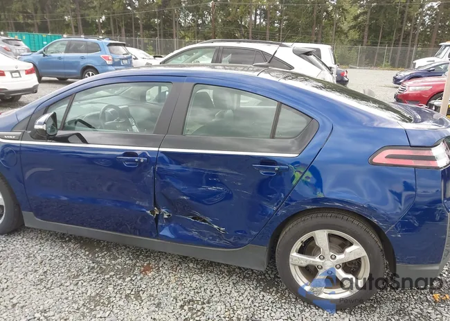 1G1RB6E41CU108696: 42597684