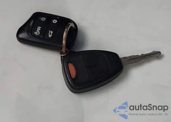 1C4NJDBB5FD366871: 42597687