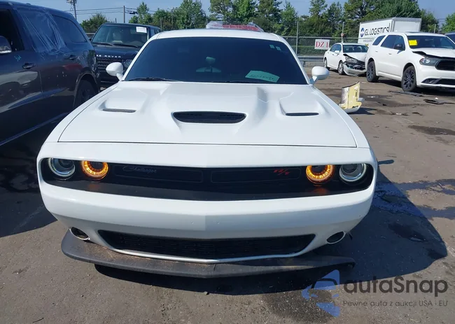 2C3CDZFJ3PH610510: 42597779