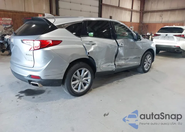 5J8TC2H33RL028726: 42597797