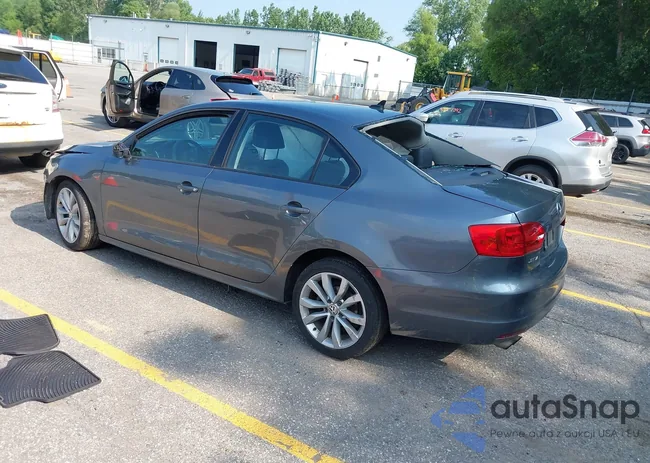 3VWD07AJ6EM265265: 42597817