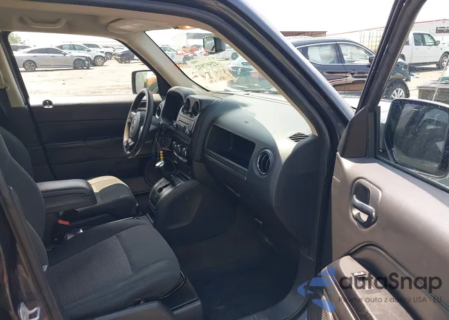 1C4NJRBB1GD508678: 42597932