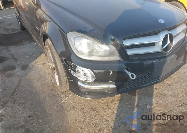 WDDGJ4HB7CF780885: 42598005