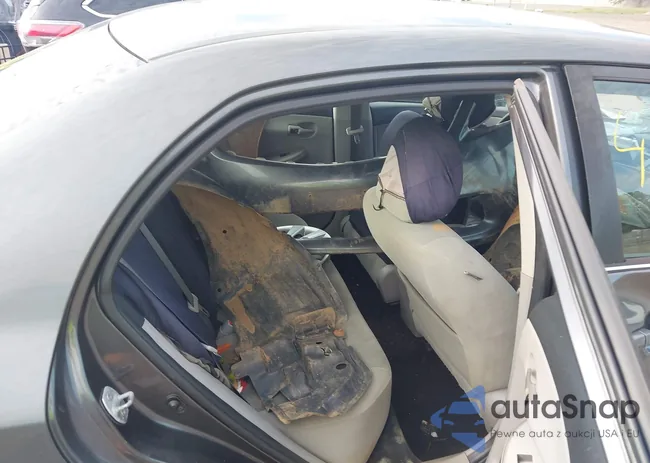 2T1BU4EE9DC047225: 42598030