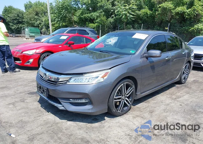 1HGCR3F94GA009459: 42597128