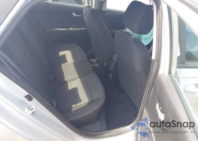 3KPA24AB7KE241389: 42597157