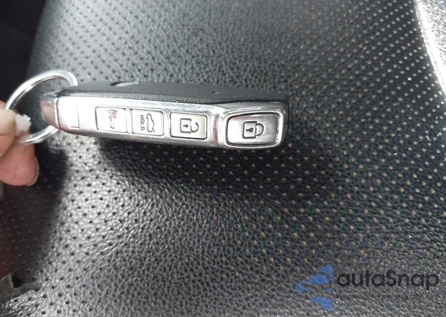 3KPF44AC7LE224635: 42597210