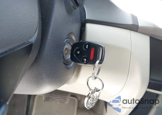 2HGFB2F9XCH526174: 42597217