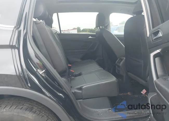 3VV2B7AX1MM030328: 42597292