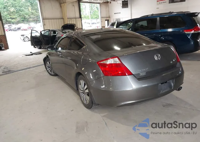 1HGCS12889A008825: 42597306