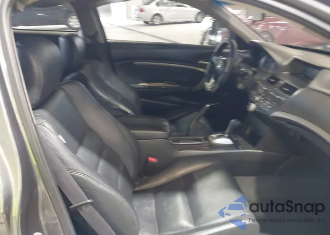 1HGCS12889A008825: 42597306