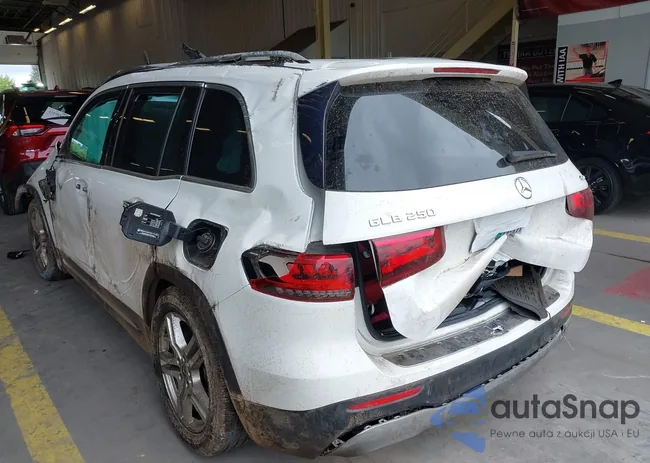 W1N4M4HB9LW037514: 42598543