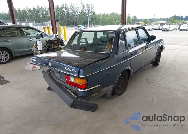 YV1AX8845K1368350: 42598685