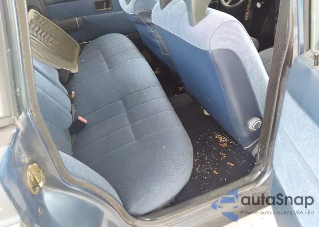 YV1AX8845K1368350: 42598685