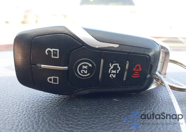 1FA6P8TH8H5235658: 42598688