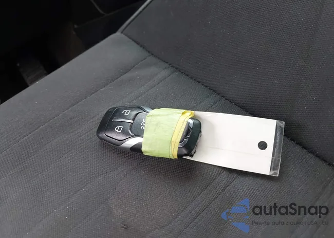 1FA6P8TH5F5402300: 42598051