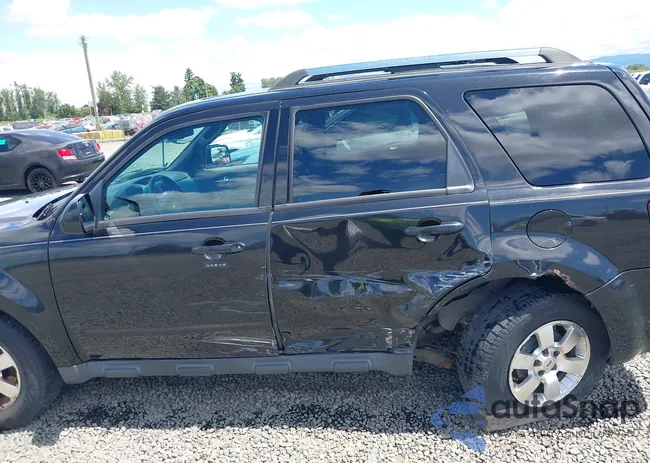 1FMCU9EG9BKB52518: 42598063