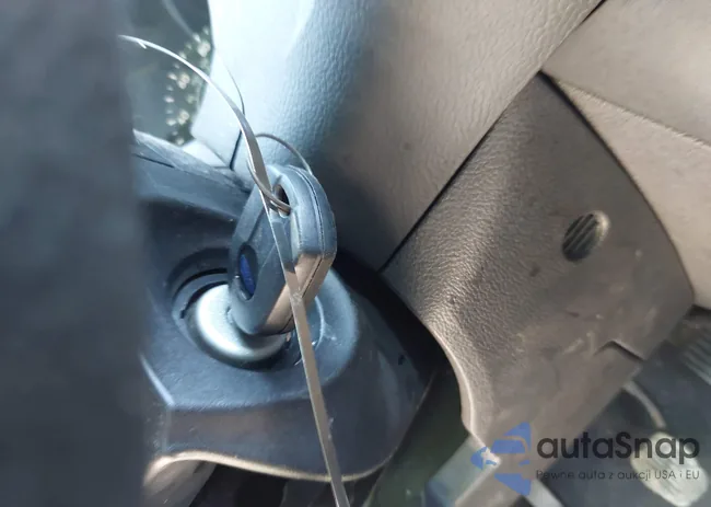 1FADP3E26FL217266: 42598107