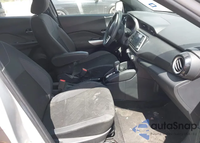 3N1CP5CU5KL554549: 42598272