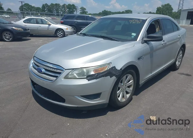 1FAHP2DW2CG105214: 42599815