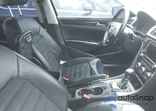 1VWCS7A37FC056854: 42599868